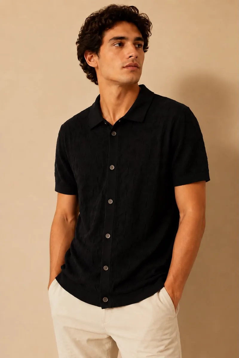 Camisa tejida Old Money Giorginni Couture manga corta negra con botones