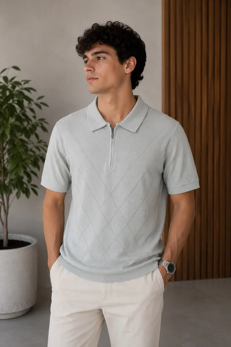 Polo tejido Old Money Giorginni Couture gris con cierre