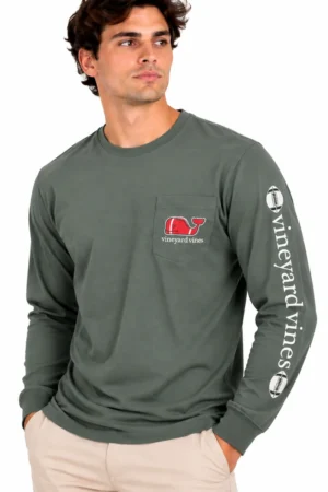 Camiseta Manga Larga con Ballena Roja Vineyard Vines verde, vista frontal