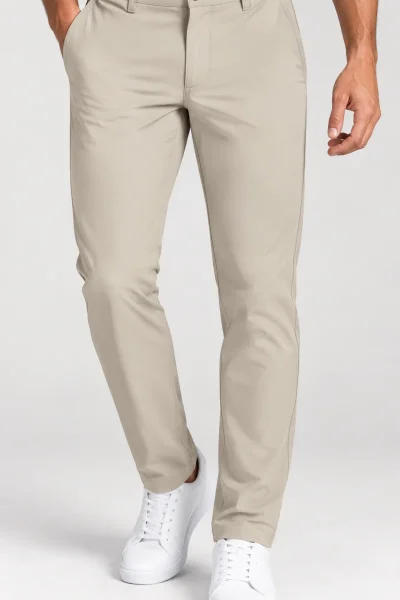 Pantalón casual stretch performance Giorginni Couture color beige