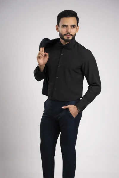 Camisa de vestir manga larga color negro para hombre estilo elegante formal