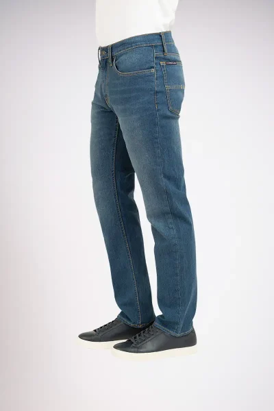 Jeans slim straight celeste para hombre U.S. Polo Assn, corte clásico y versátil